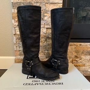 Vintage Frye Boots with box